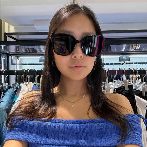 GENTLE MONSTER Burty 01 Black Oversized Sunglasses main image 13